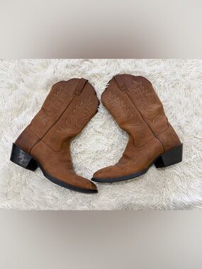 Ariat Heritage Western R-Toe Boot - Size 7.5 - women’s